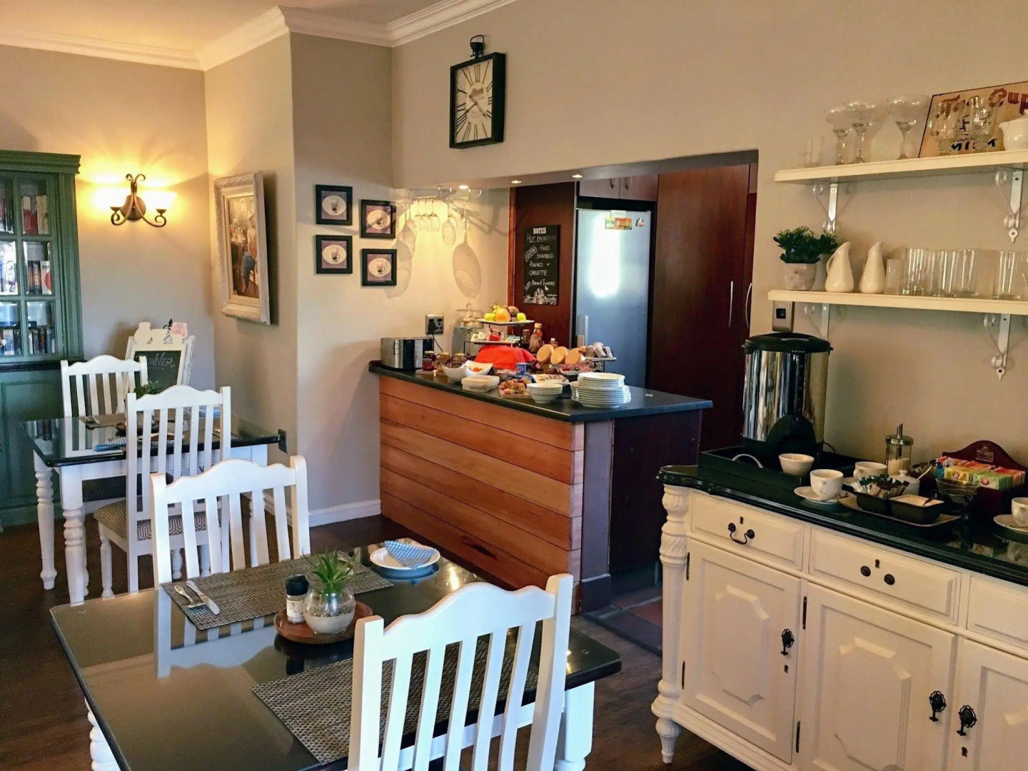 Dunvegan Execu Lodge