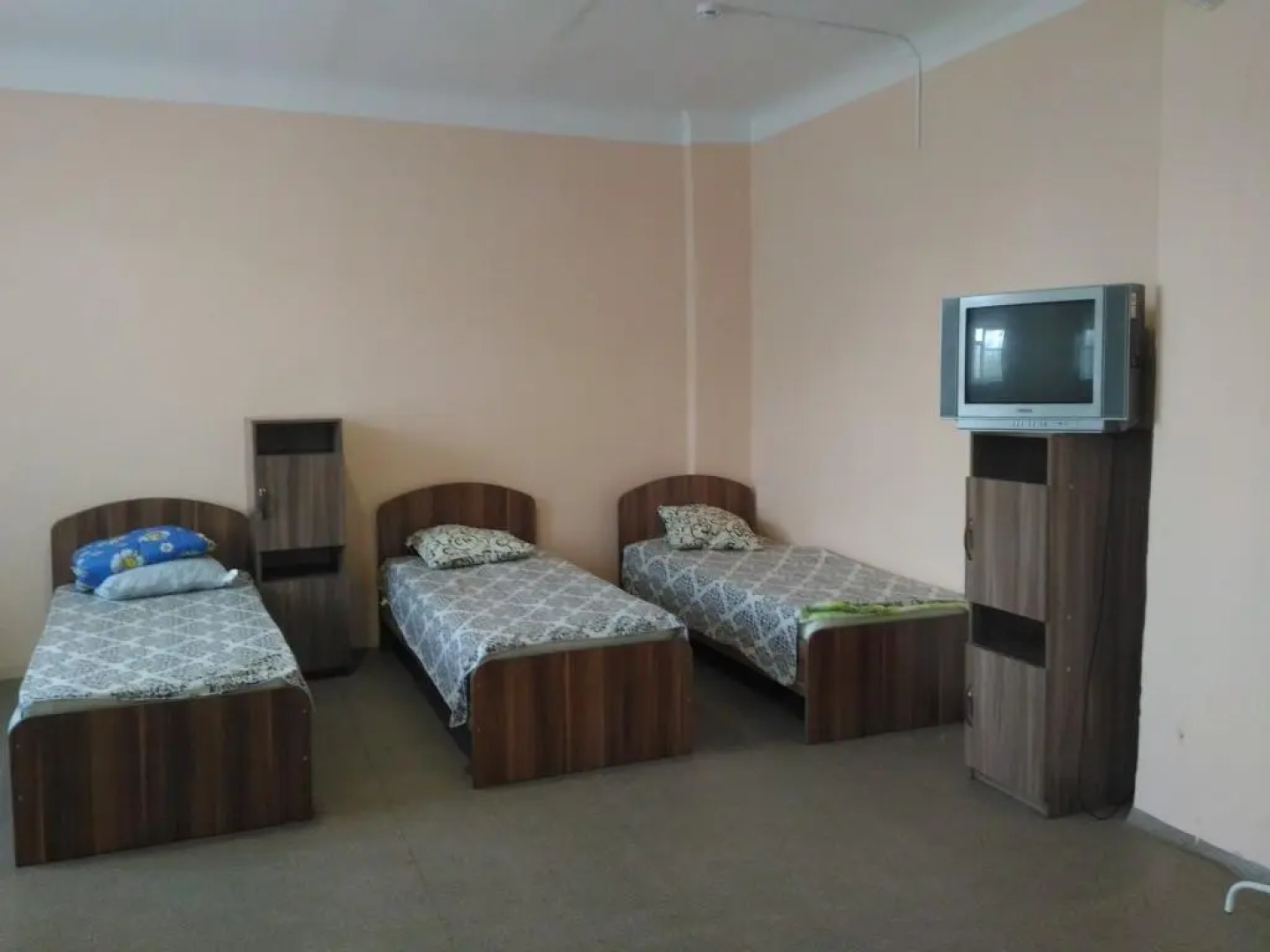 На Володарского