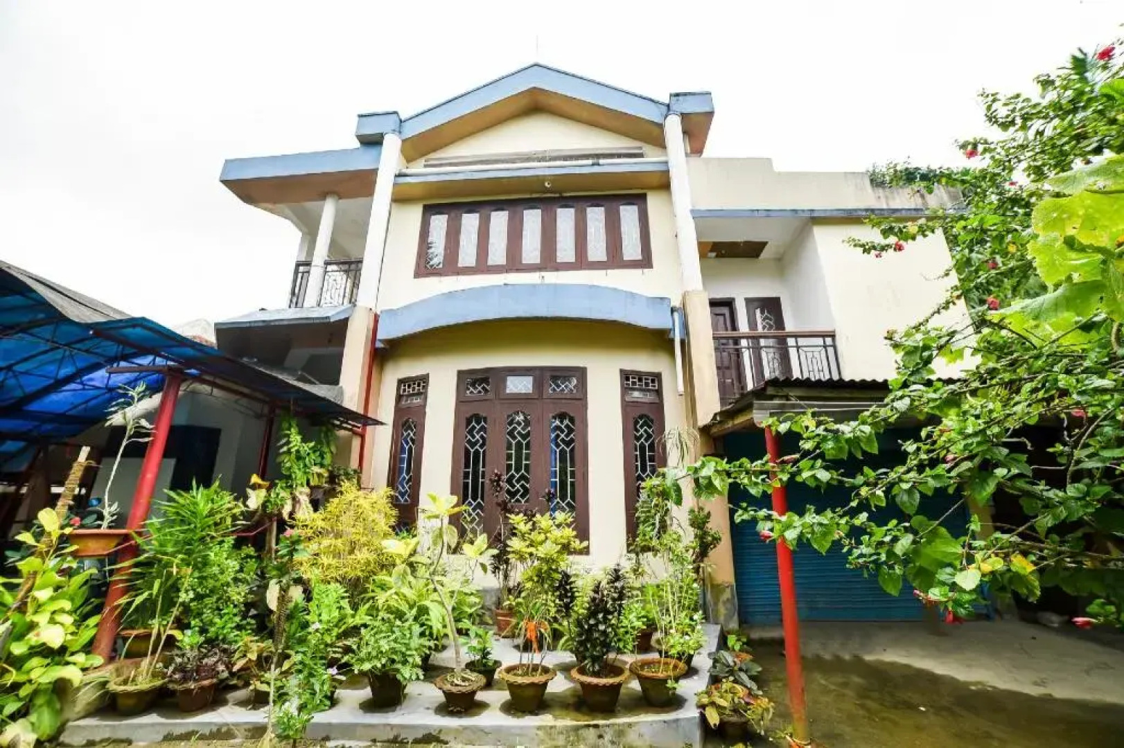 Jrb Residency by OYO Rooms