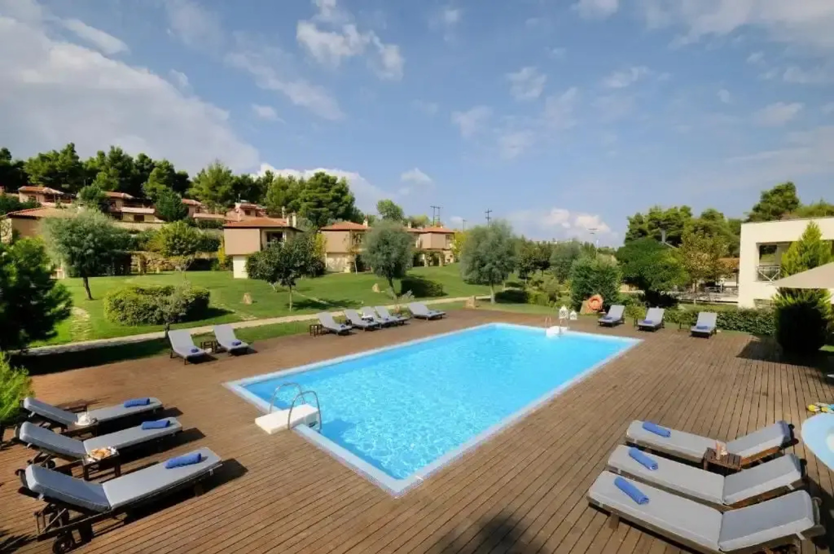 Sani Polyastron Hotel & Spa