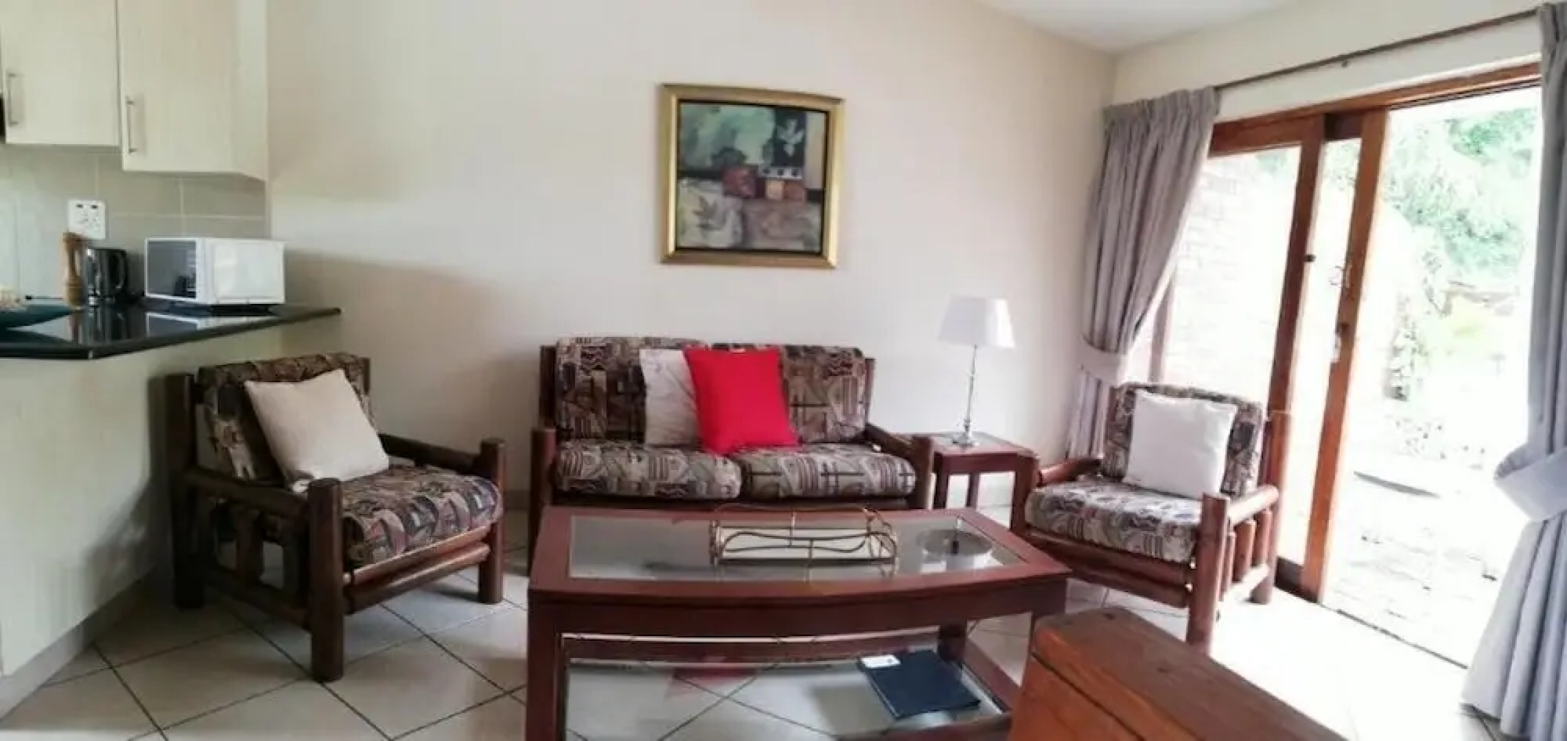 Flamingo Holiday Apartments