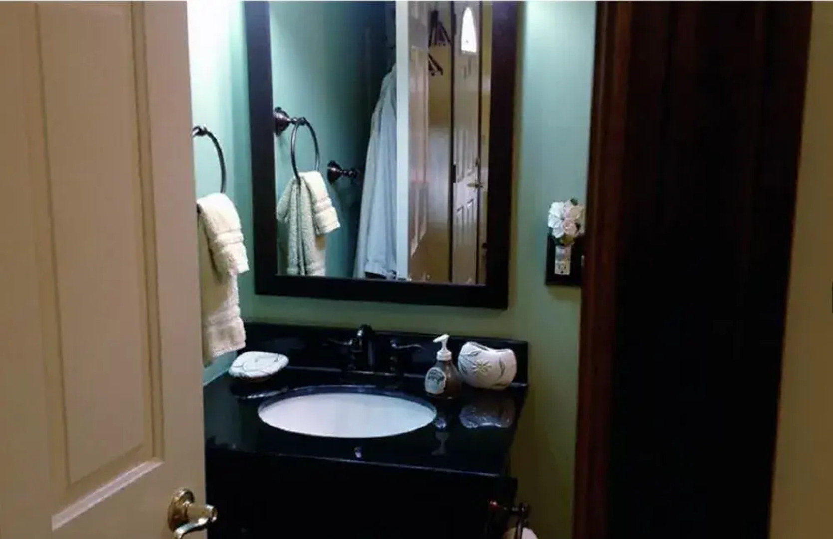 Garden Gate Get-A-Way Bed & Breakfast