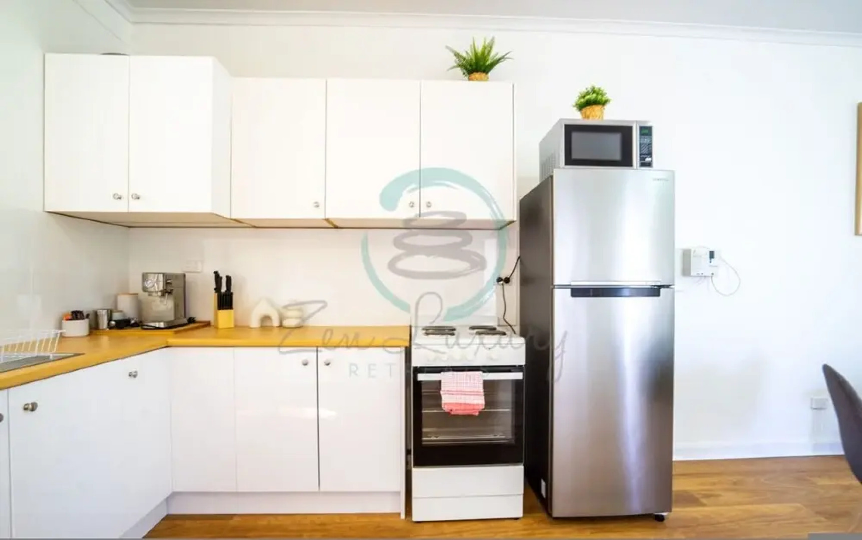 Zen Nest Cozy Lawn Minimalist