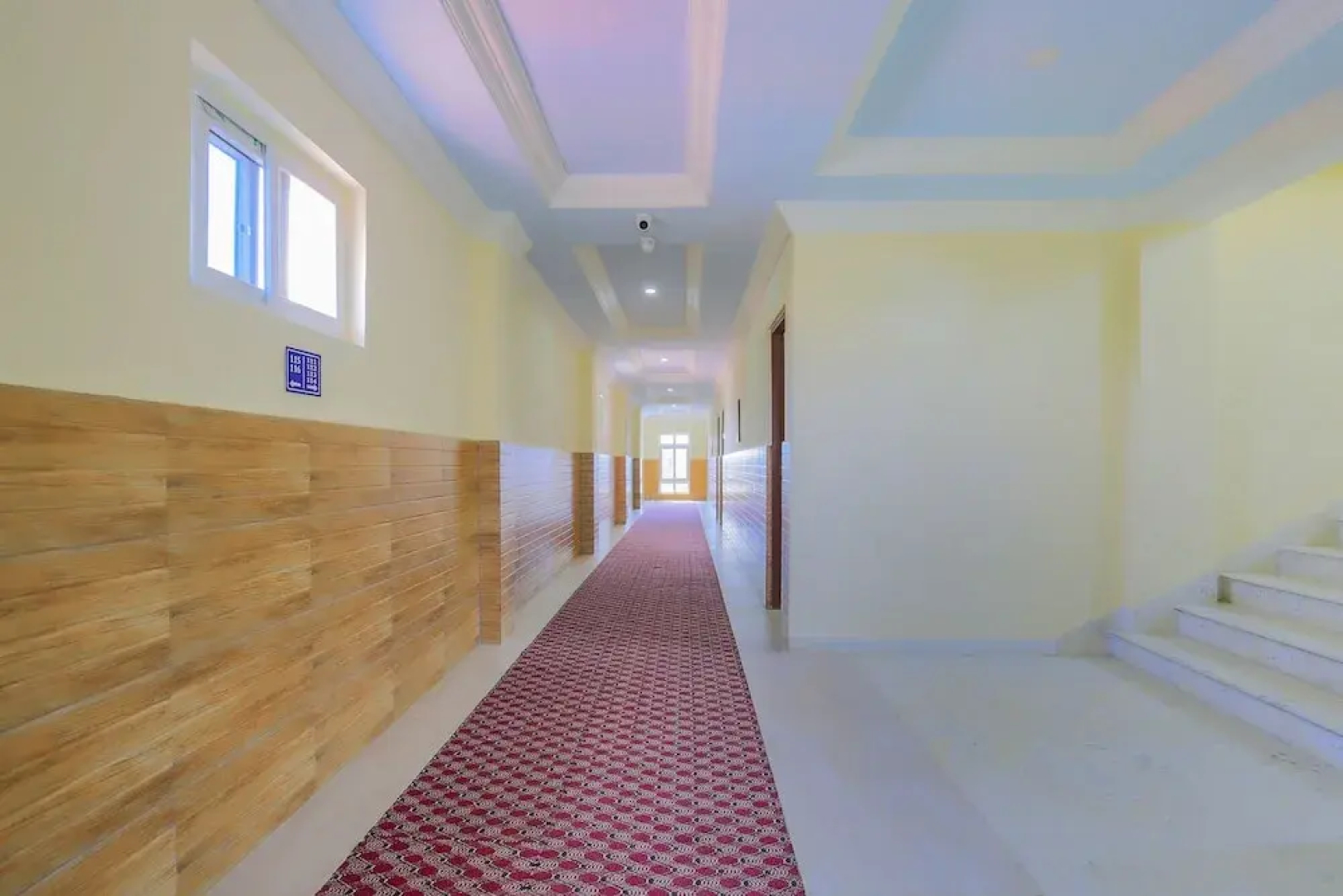 OYO 417 Hotel Lacoul Inn