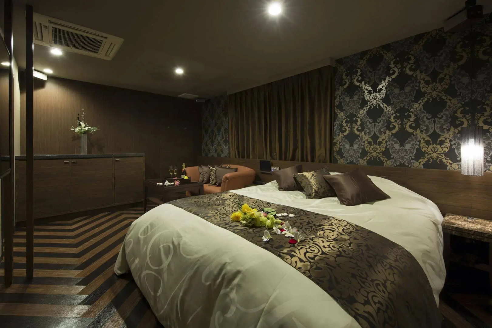 Hotel in the Green - Adults Only