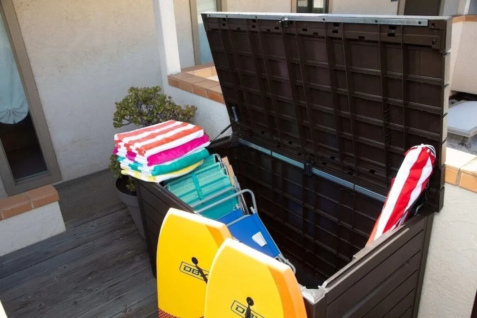 Sbtc324 2 Bedroom Condo by RedAwning