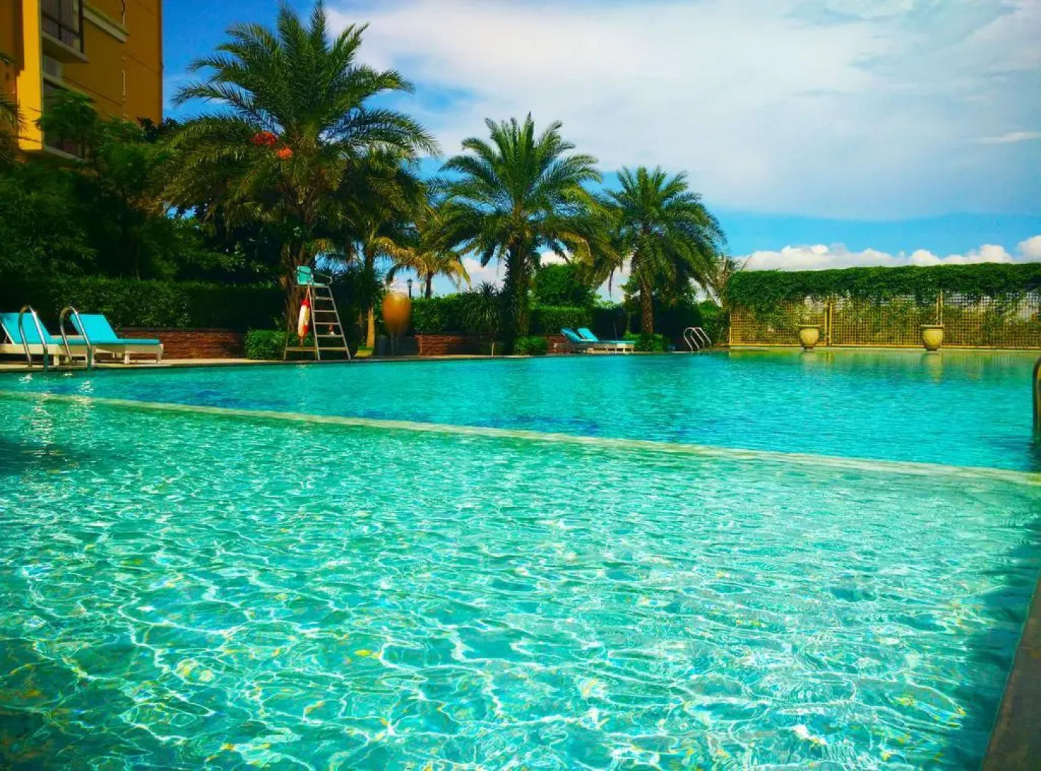 Days Hotel & Suite Da Peng