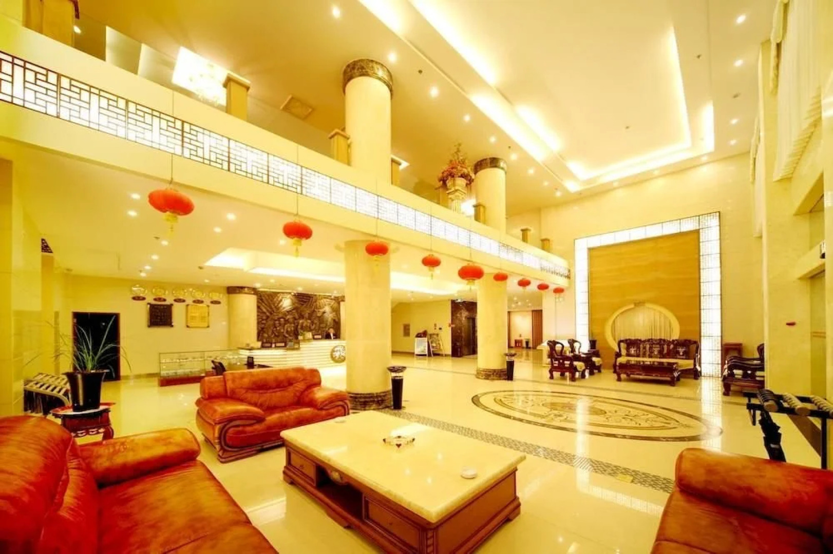 Tengchong Shun Xing Business Hotel
