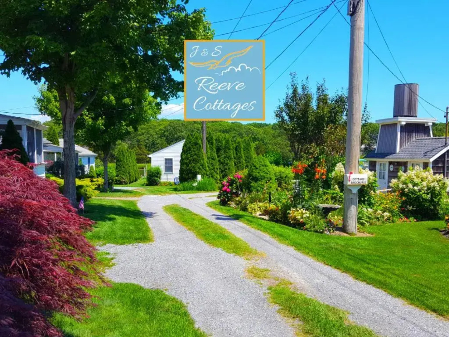 Premier Waterfront Cottage 2