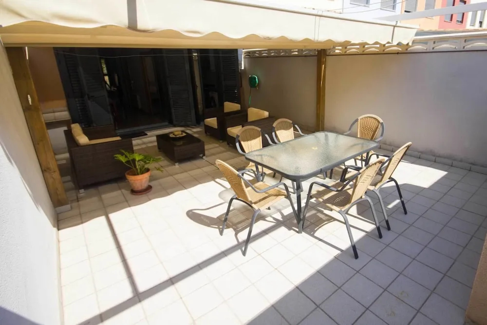 Total Valencia Beach