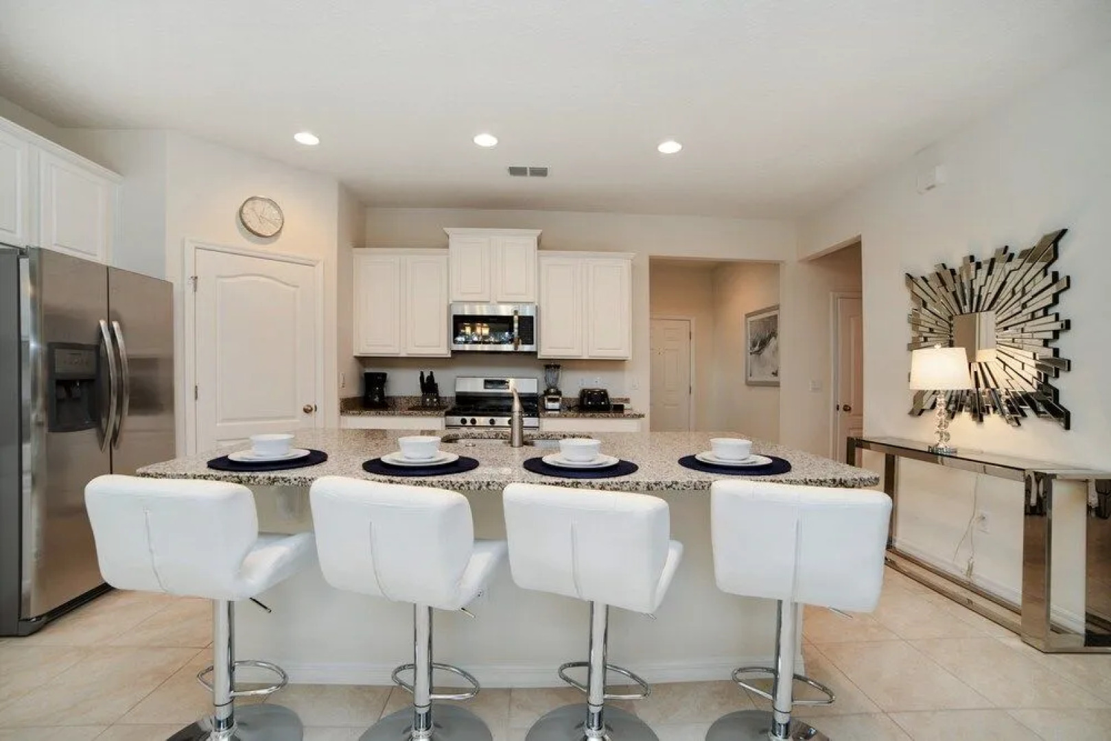 Oakshaddows Villa Windsor At Westside