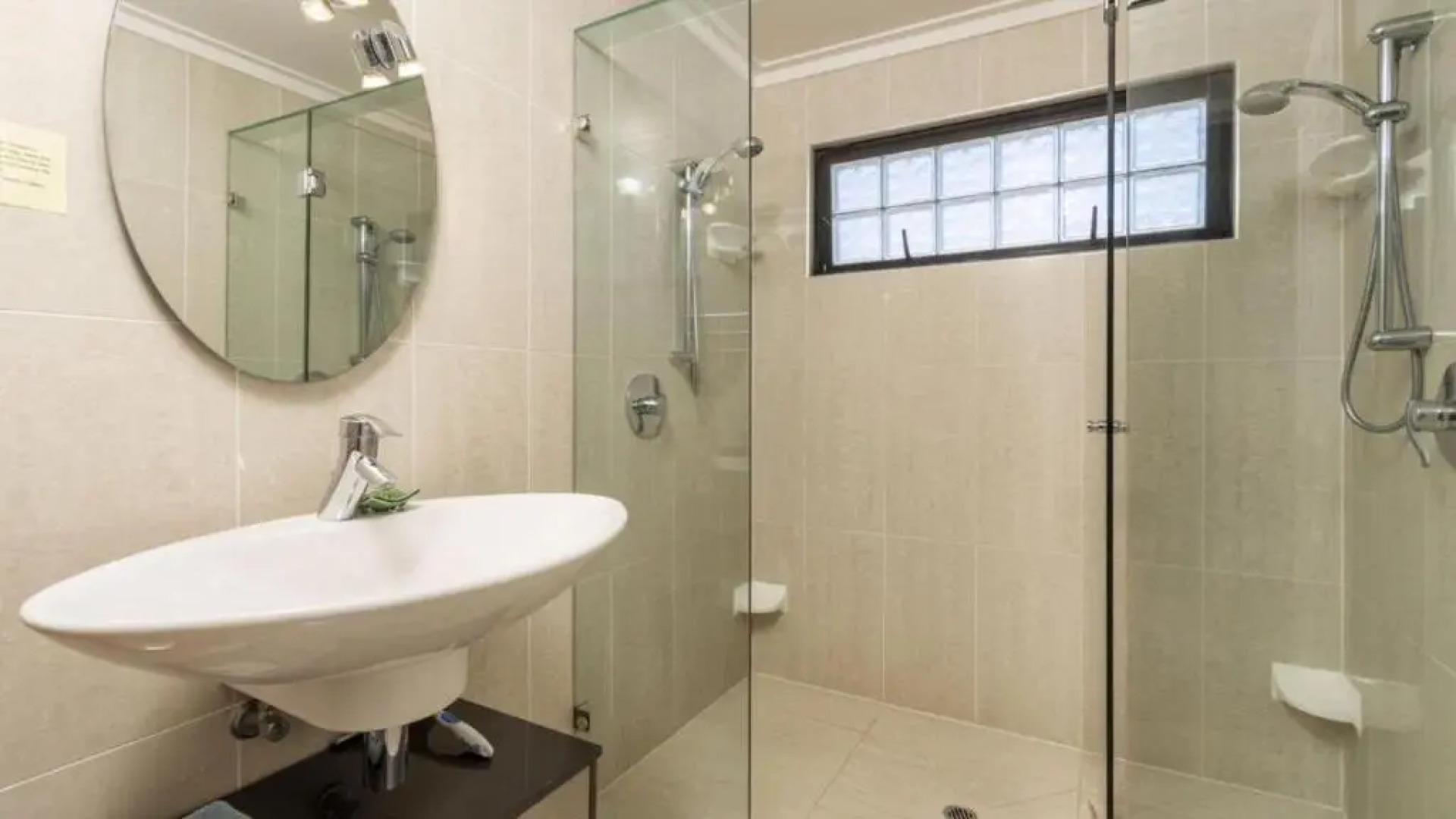 Magical holiday home - Welsby Pde, Bongaree