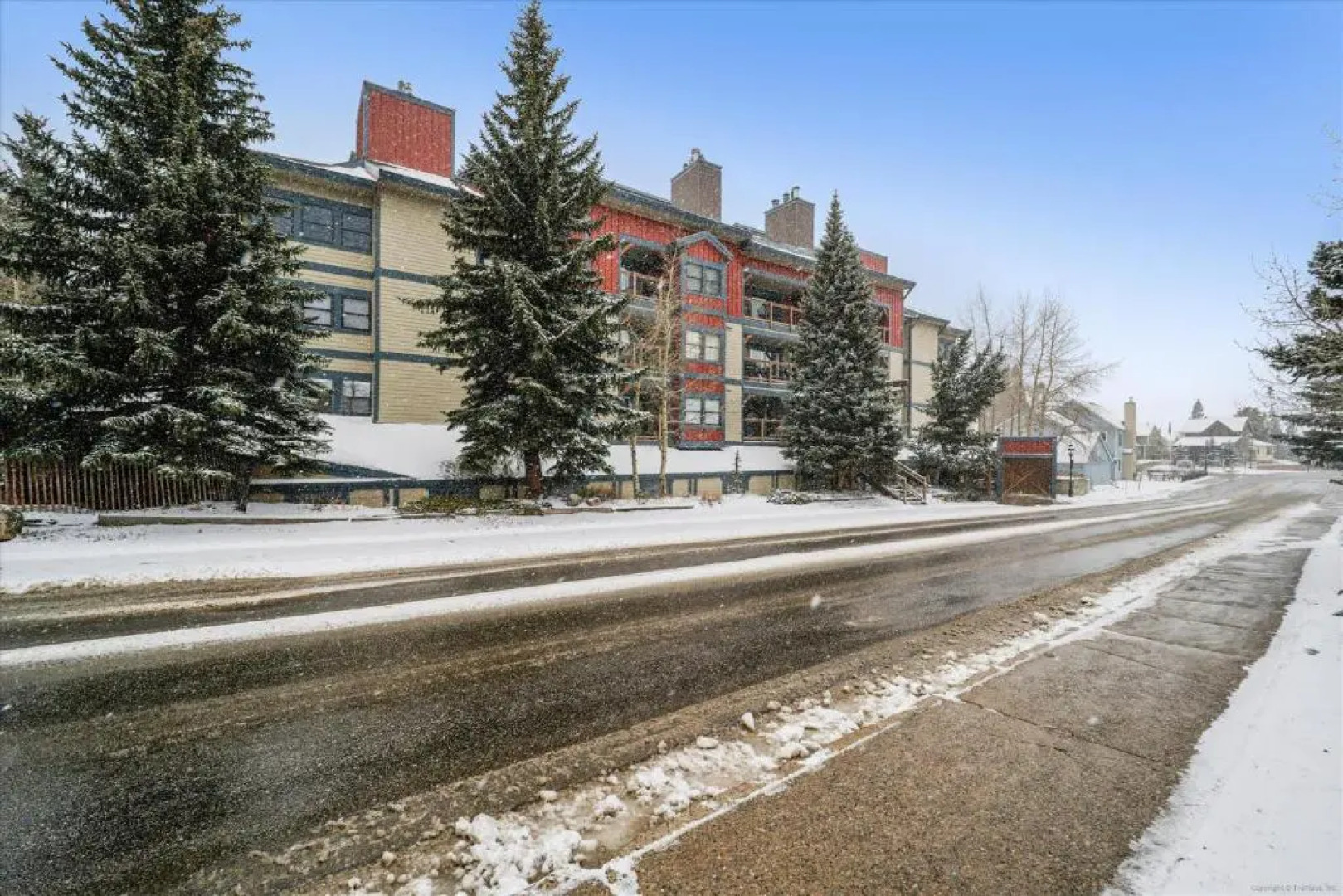 Longbranch Condominiums