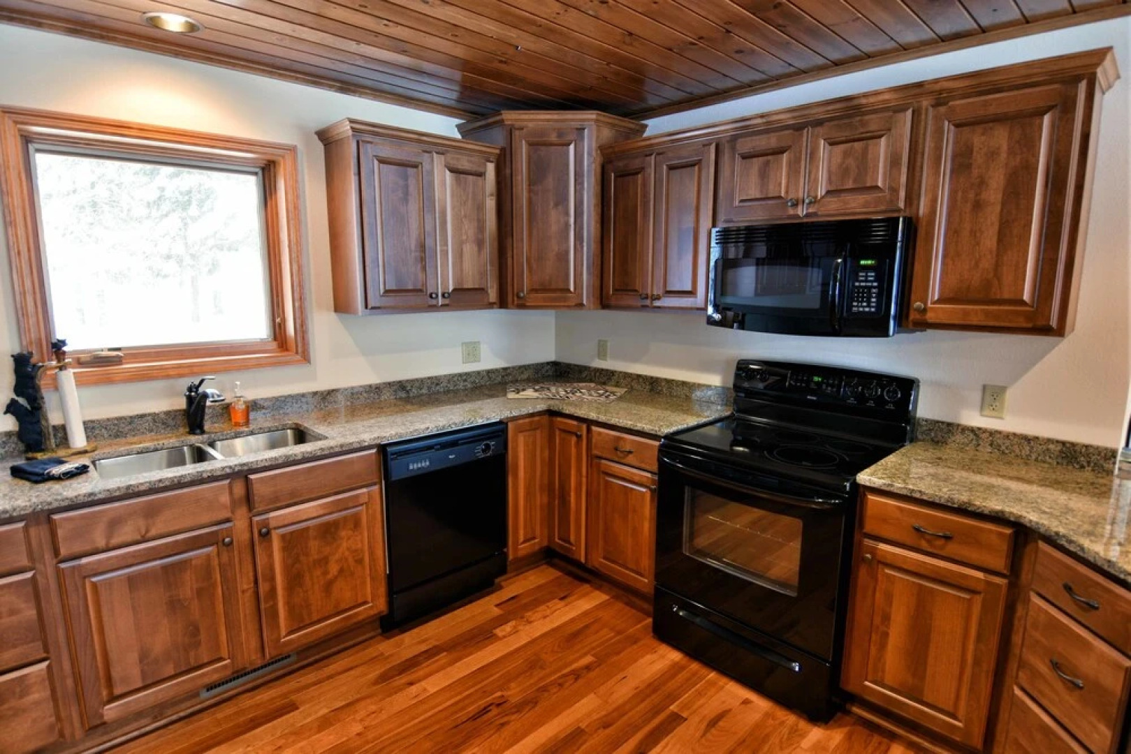 Peace Of Mind On Namakagon 5 Bedroom Hotel Room by RedAwning