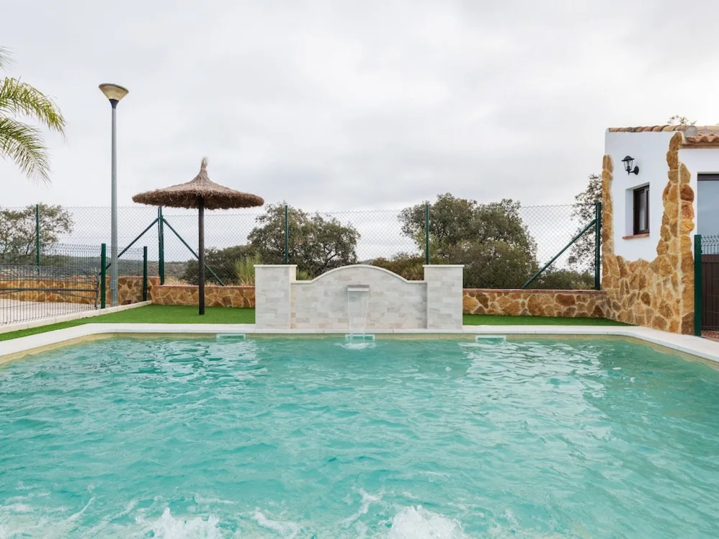 Quaint Holiday Home in Sevilla With Swimming Pool