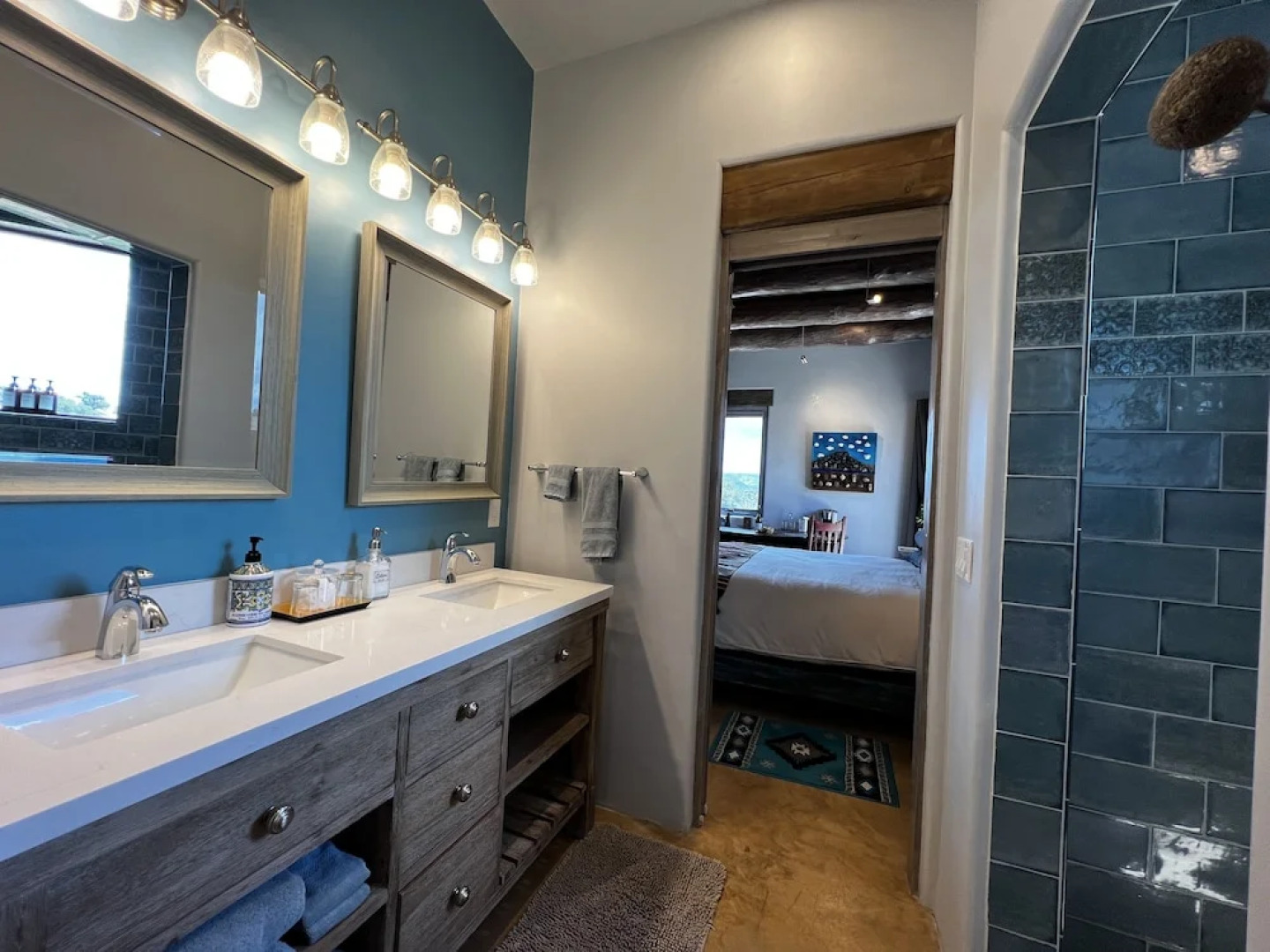 The Grand Hacienda Inn