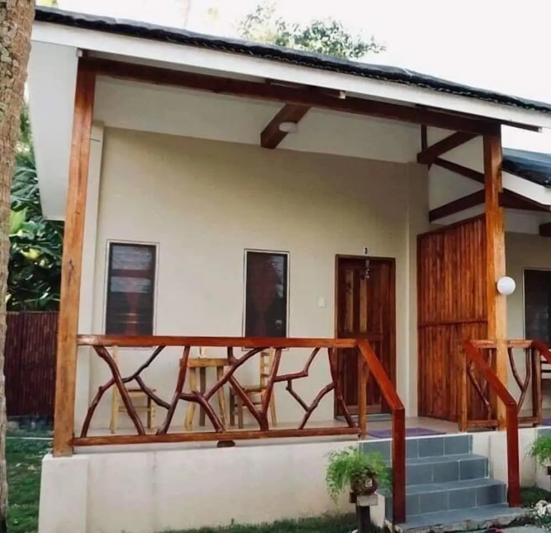 D's Ocean View Beach Resort