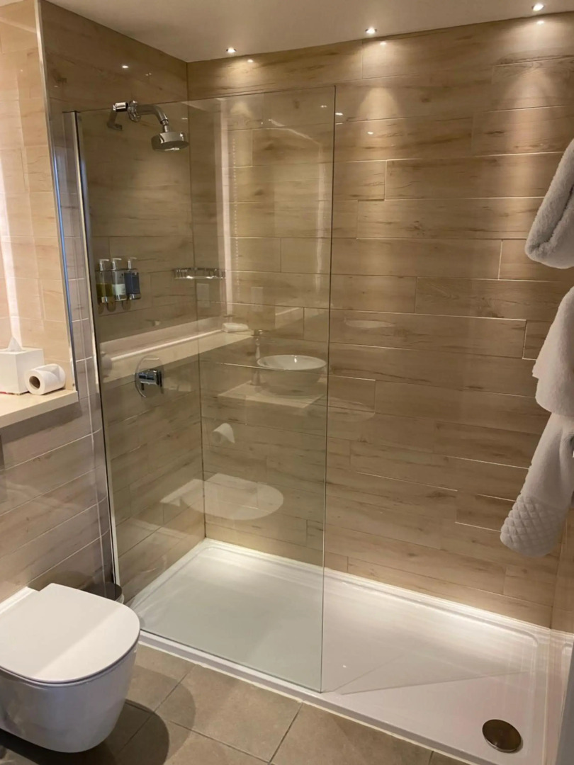 315 Bar And Restaurant