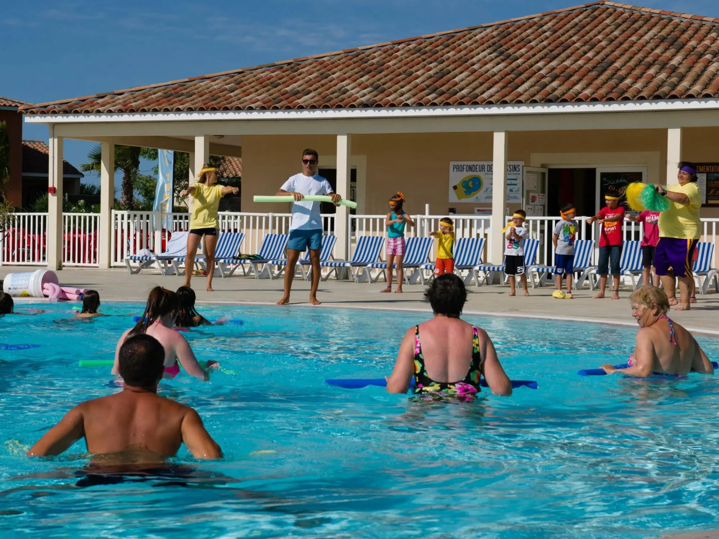 Holiday home in Mediterranean style with air con and bubble bath