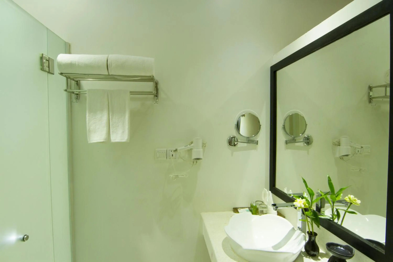 Apsara Centrepole Hotel