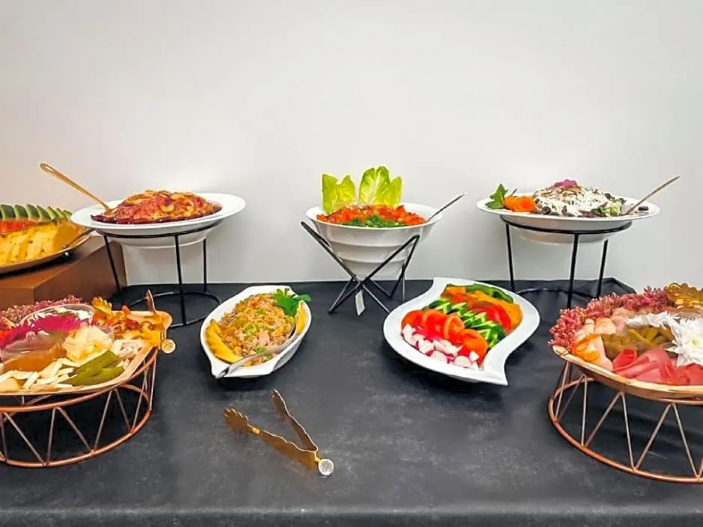 Hilltop luxury suites