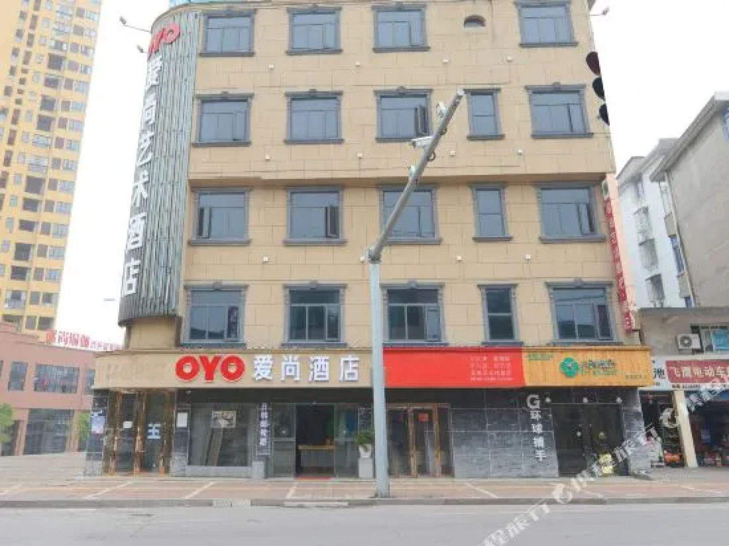 OYO鹰潭爱尚艺术酒店