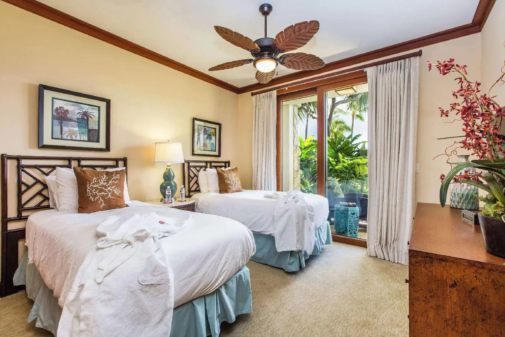 Hale Papakea Ko Olina Beachfront Villa w/ Views
