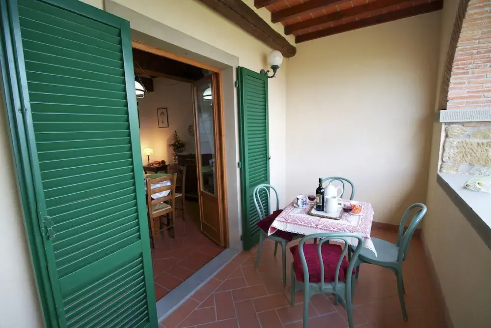 Apartment in Tuscany Near Vineyards