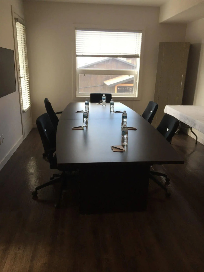 Ramada by Wyndham Fort McMurray