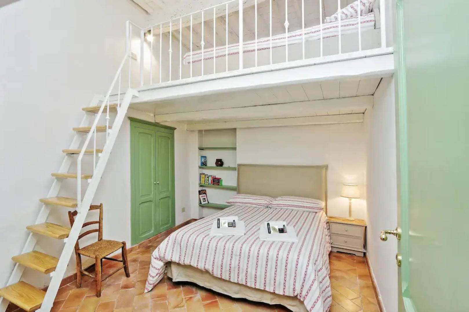 Pimpinnacolo Gardens - My Extra Home