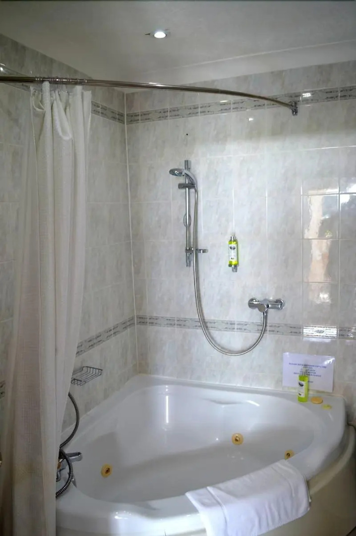 Watersedge Guest House