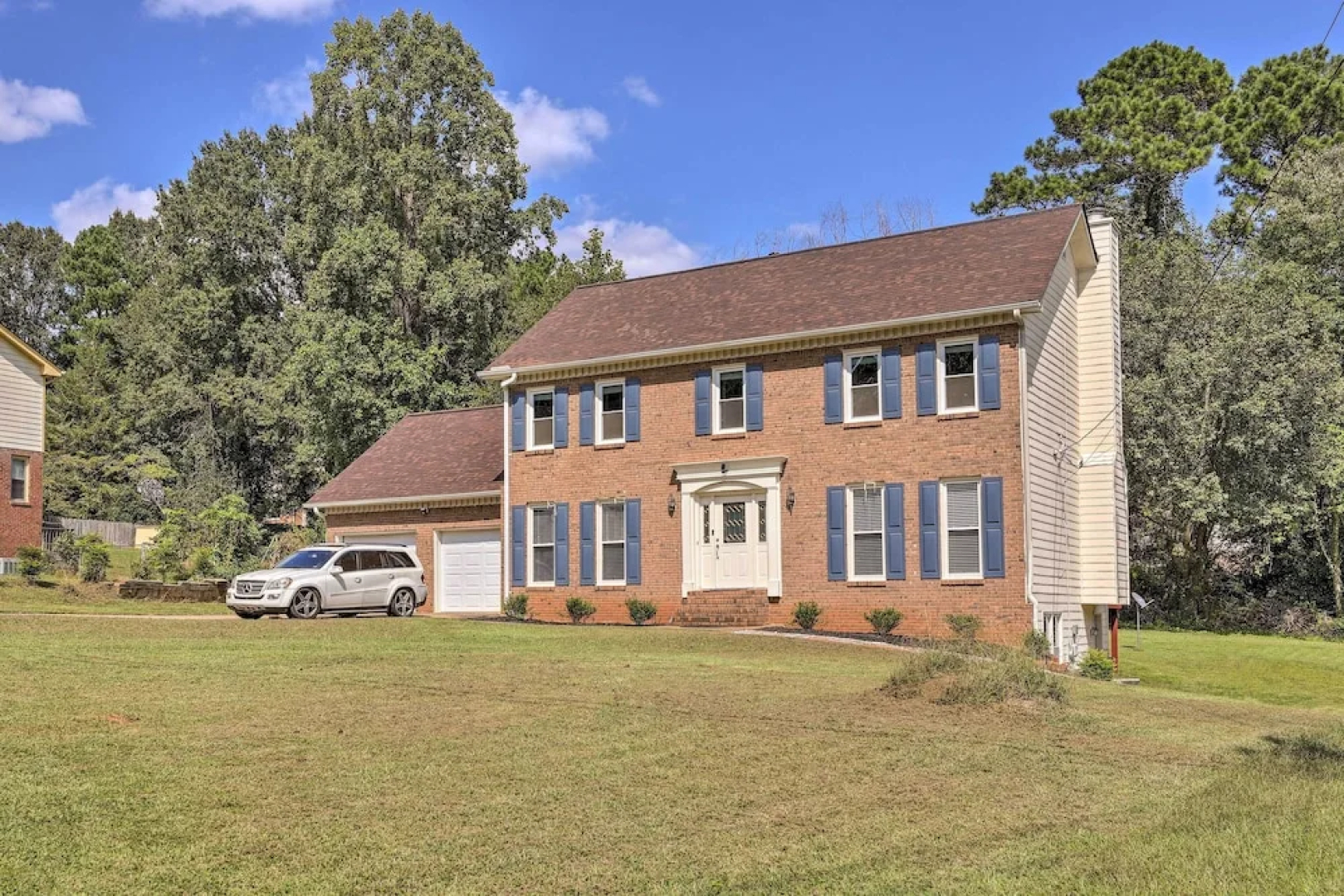 Pet-friendly House w/ Deck in Lawrenceville