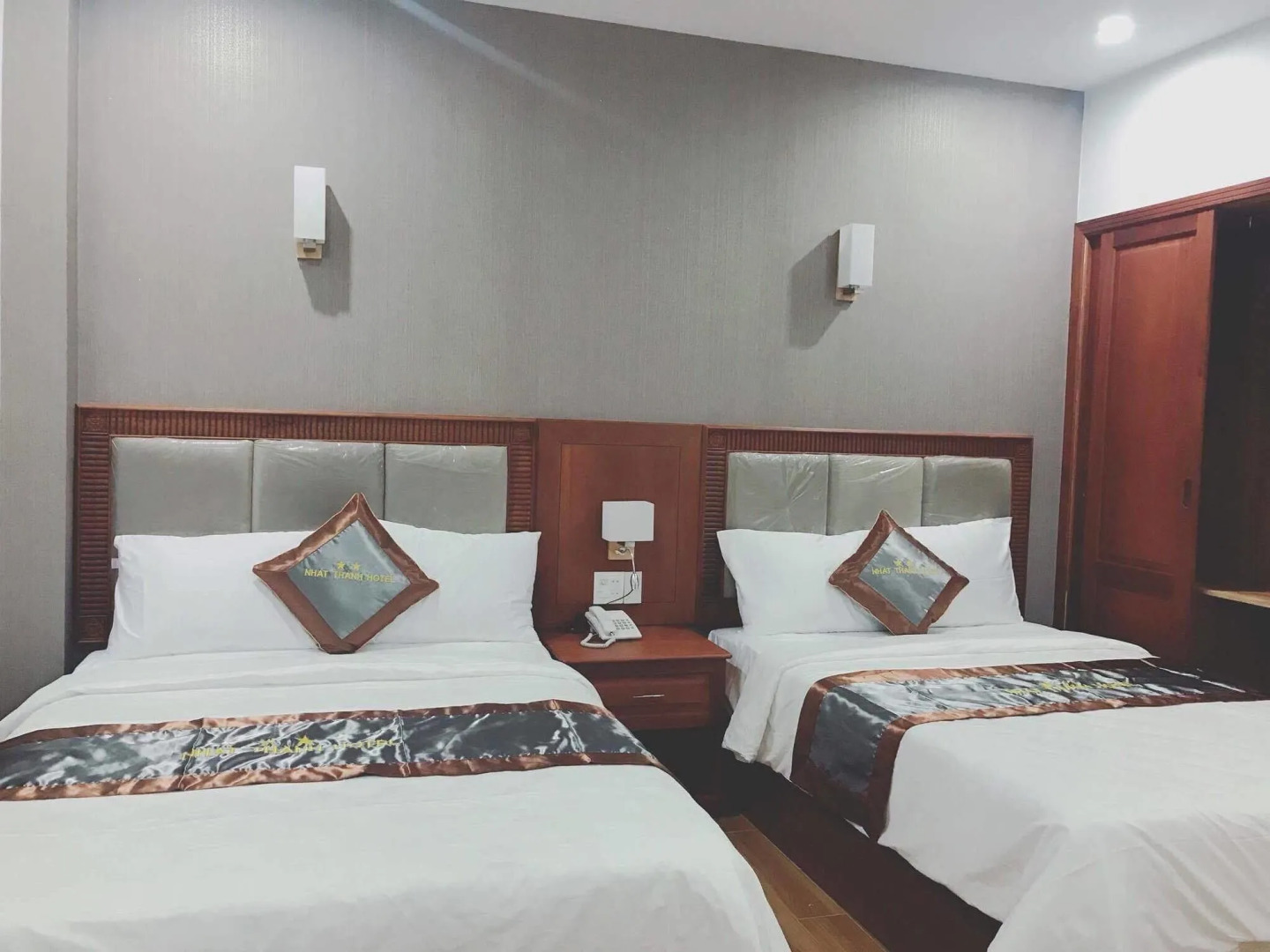 Nhat Thanh Hotel