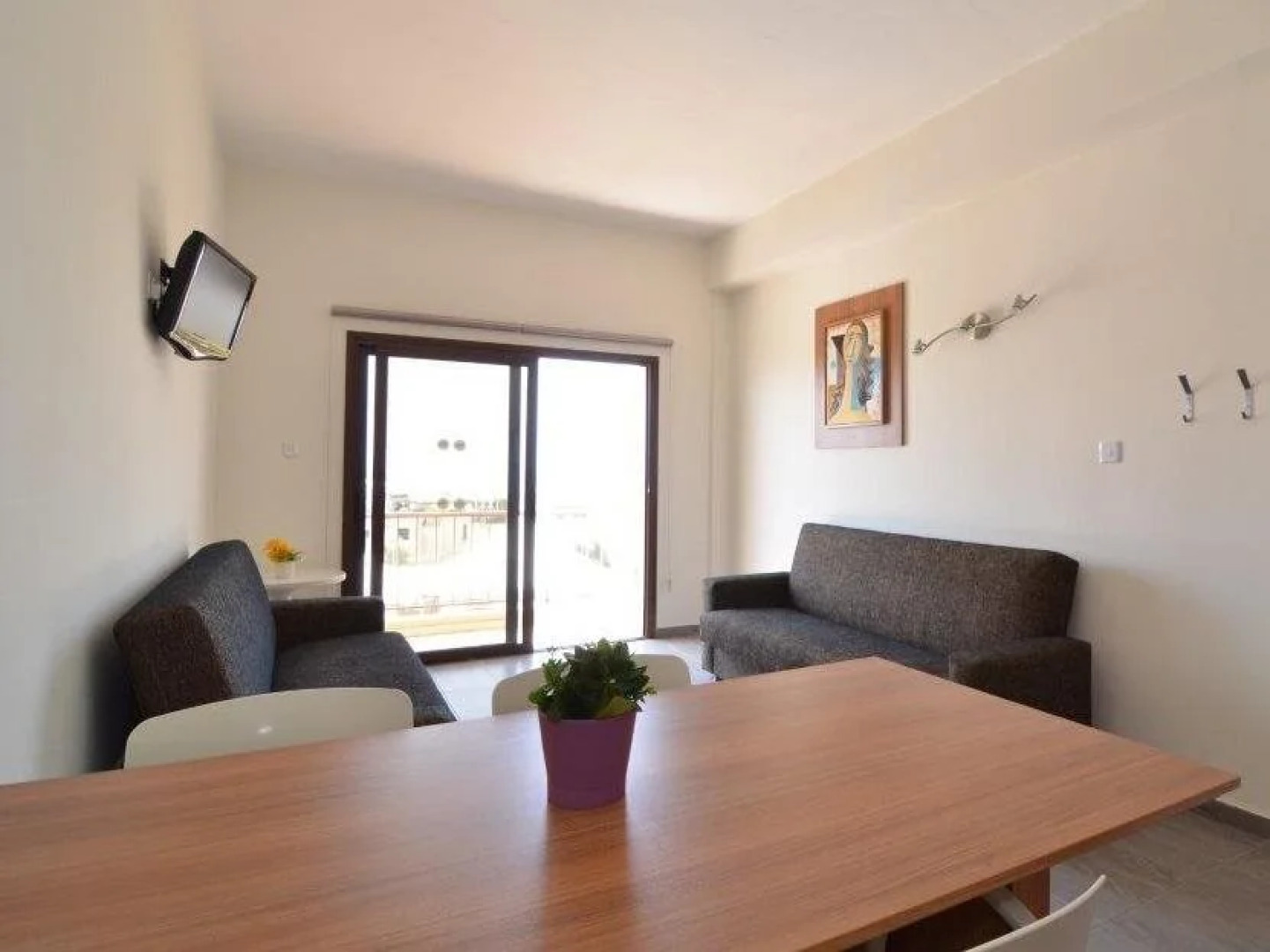 Lucky Hotel Apartments