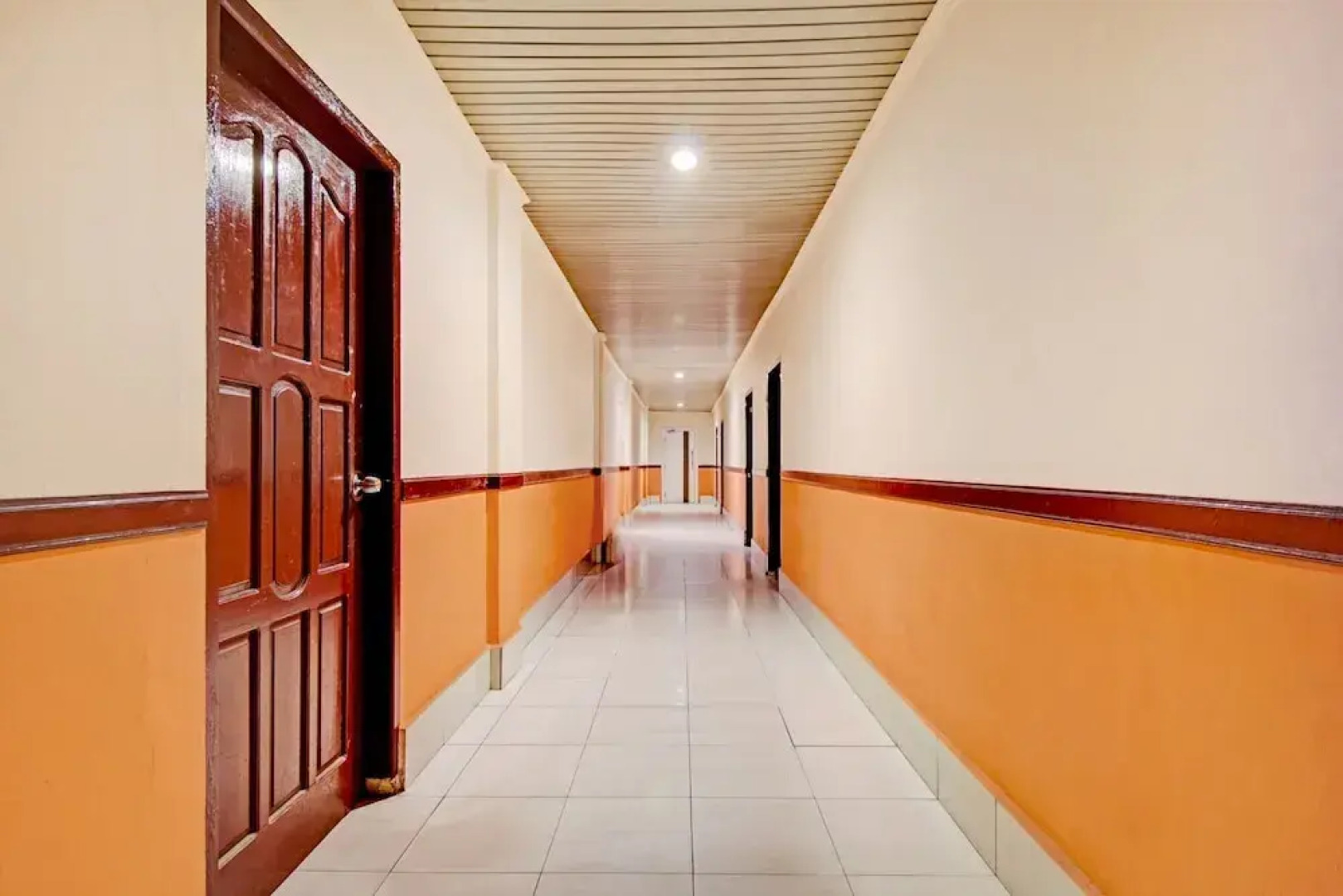 OYO 90697 Hotel Wisata