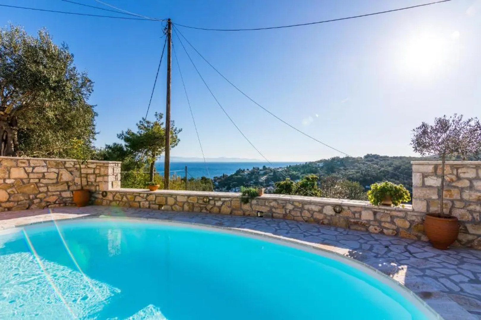 Loggos Seaview Cottage with Pool by Konnect