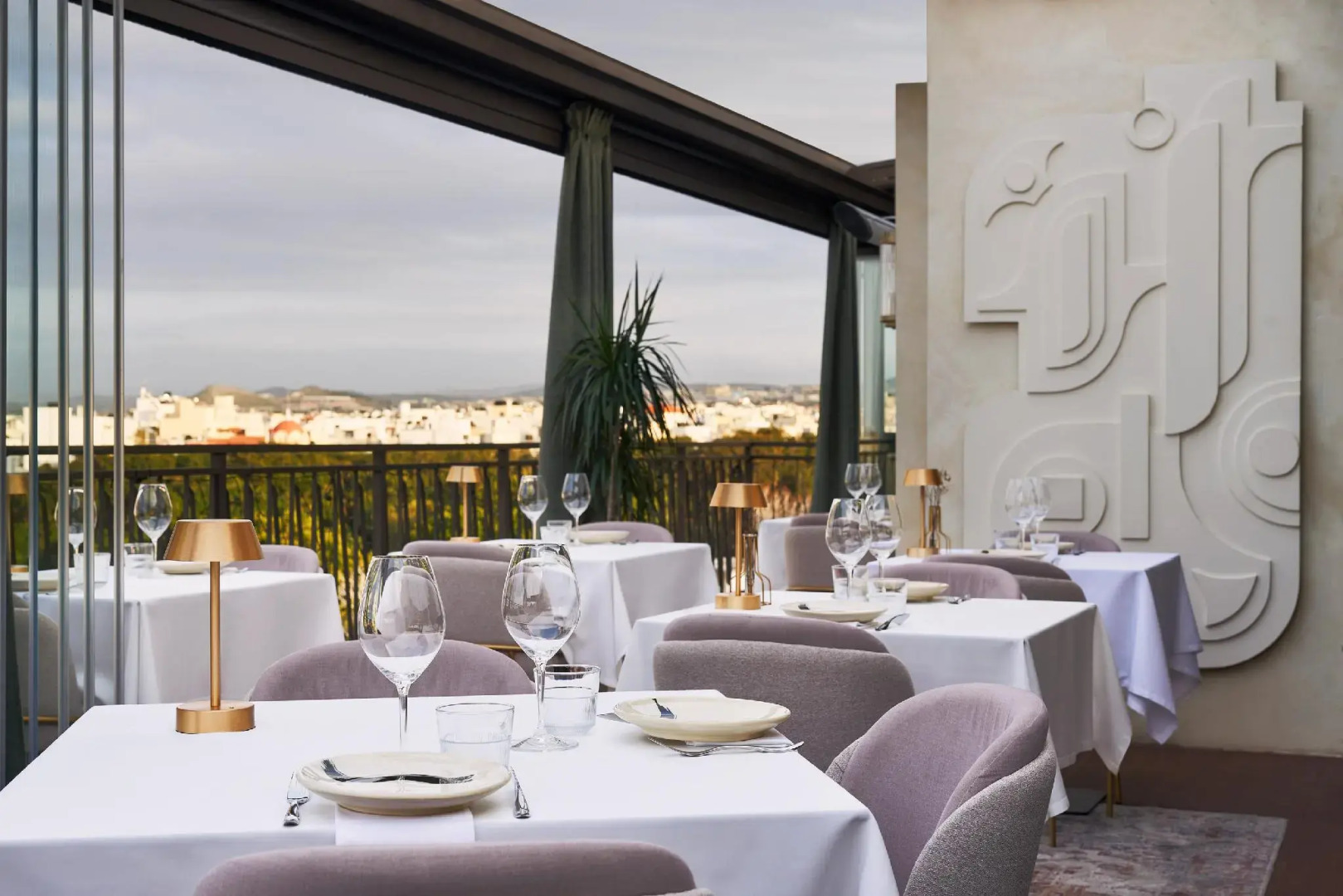 Legacy Gastro Suites