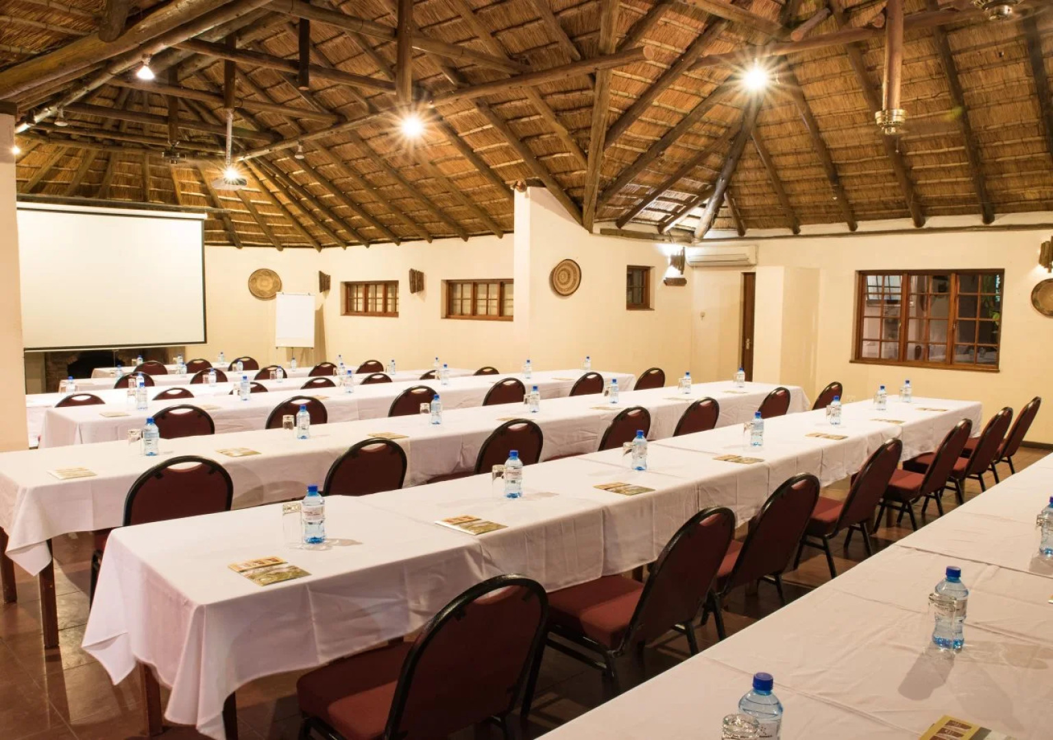 Sefapane Lodges and Safaris