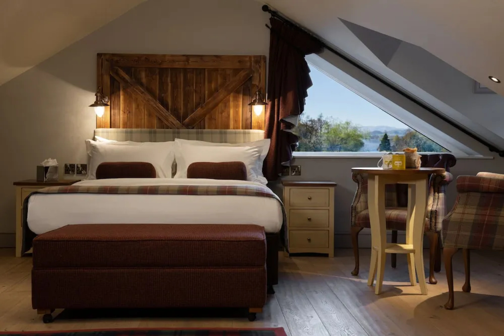 Crown Inn at Pooley Bridge