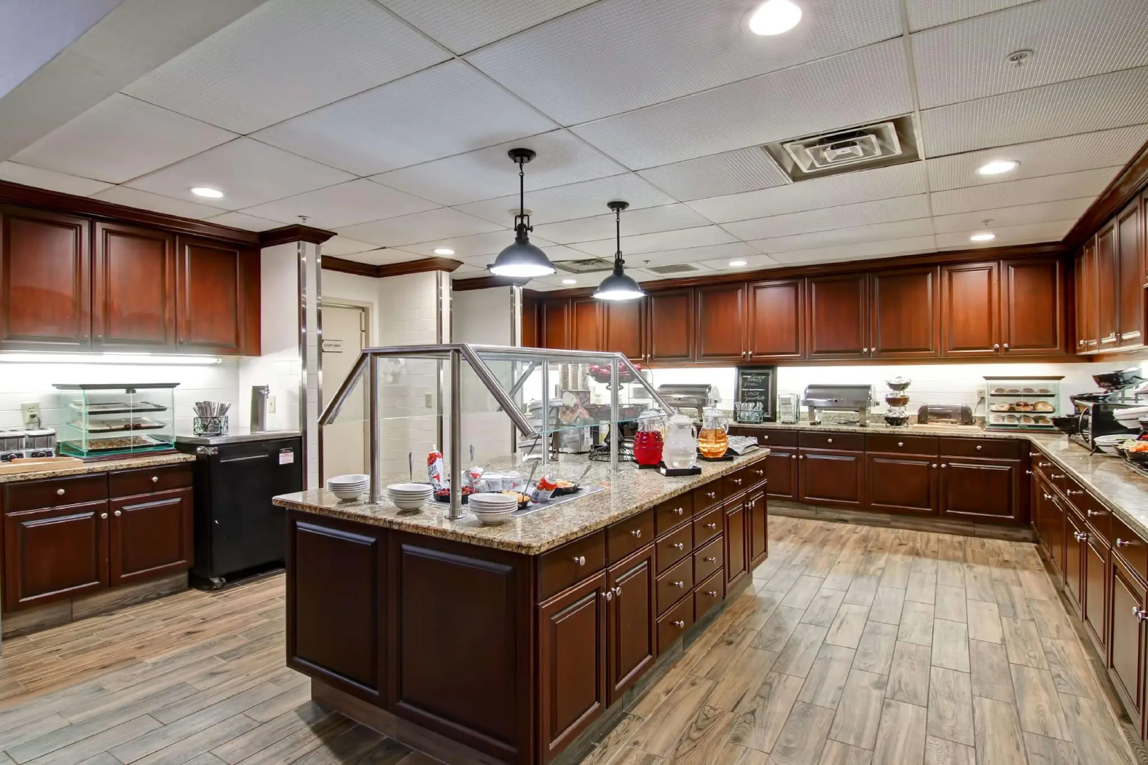 Homewood Suites by Hilton Newark-Cranford