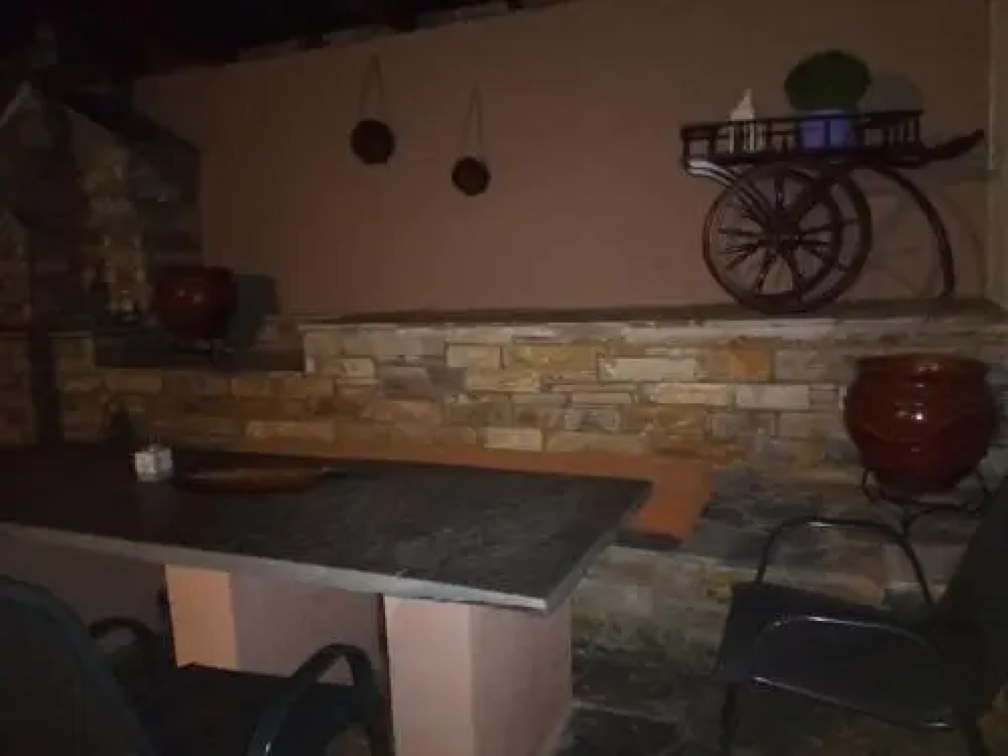 Violetta Studios & Apartments