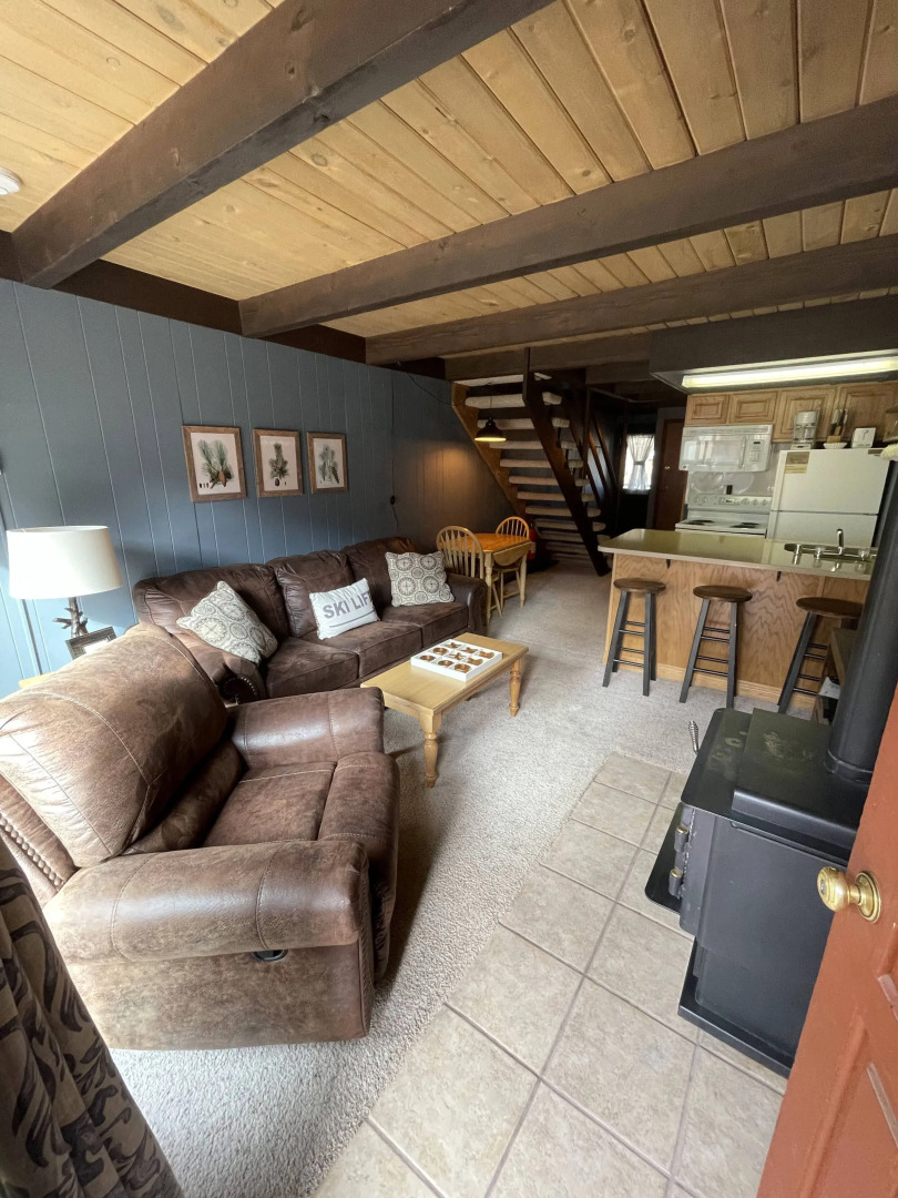 Auslander Condominiums