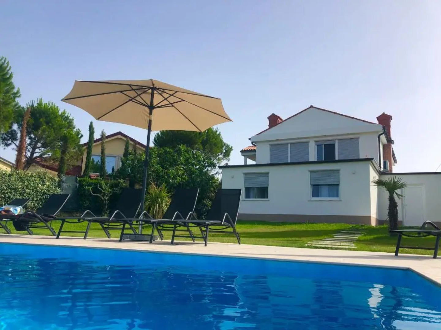 Apartmaji Meli Pu 2