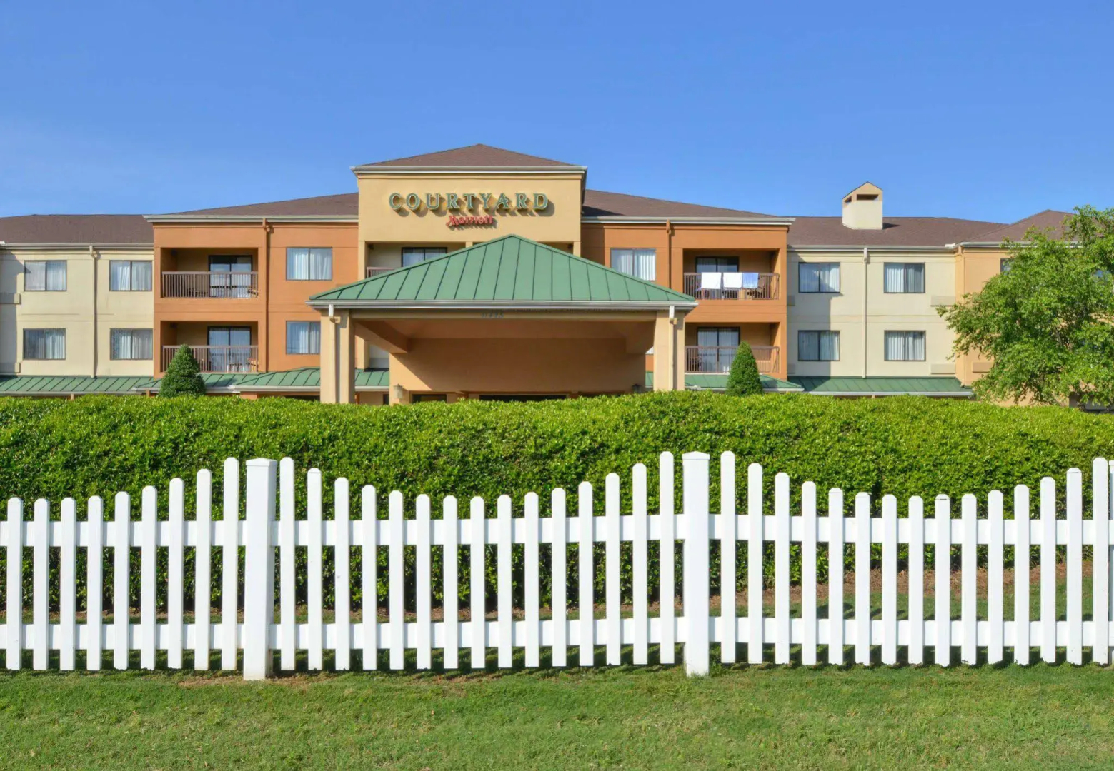 Courtyard by Marriott Charlotte/Matthews