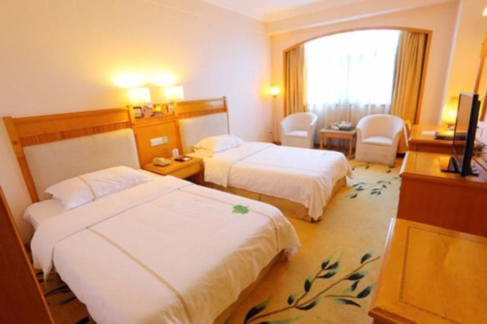 Yangzhou Chenmao Jingjiang Hotel