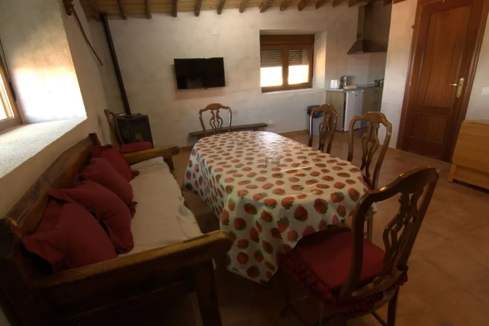 La Higuera Y El Nogal