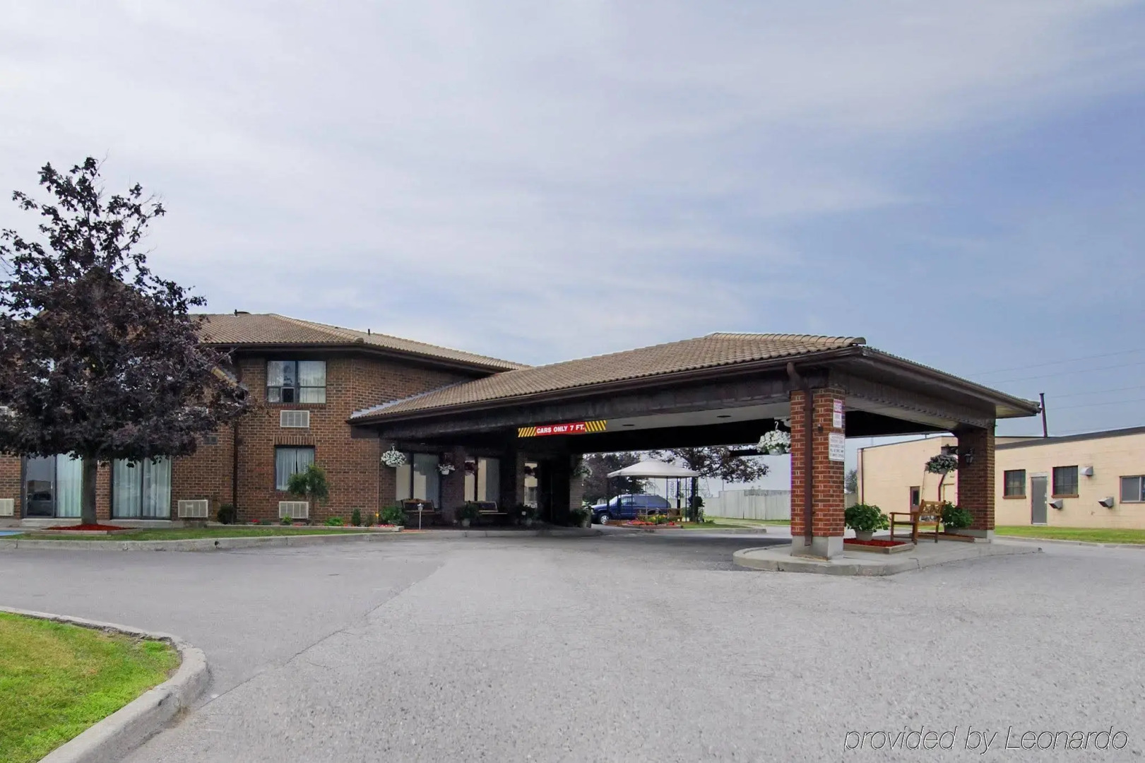 Spark by Hilton Oshawa