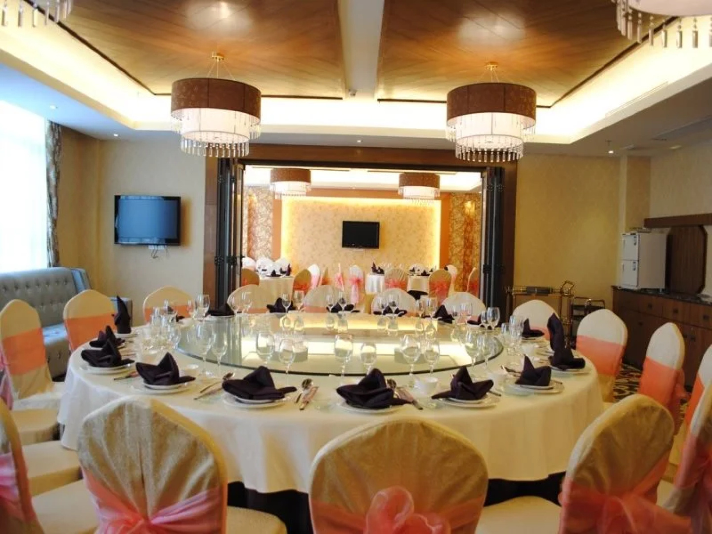 East Star Hotel