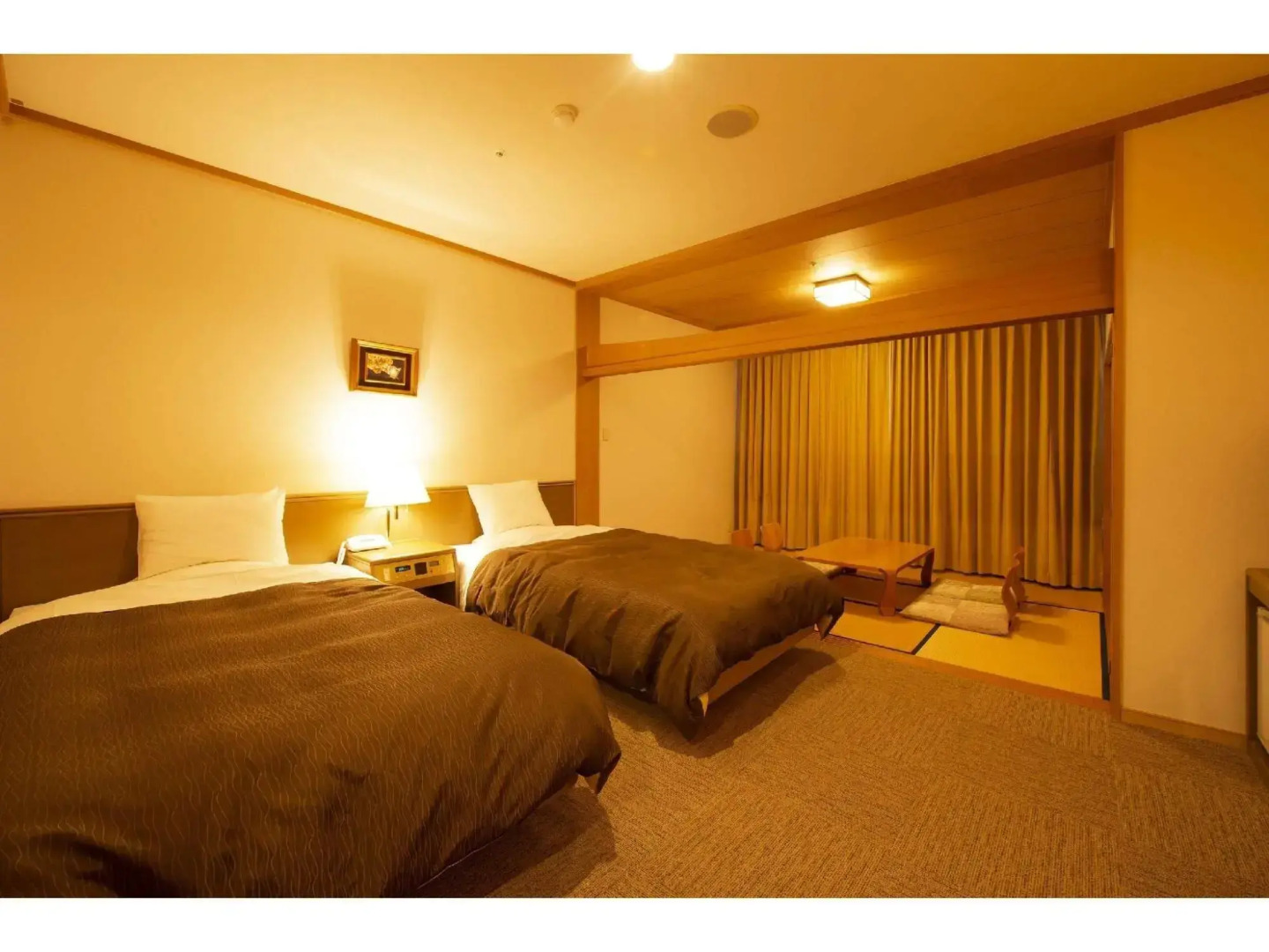 Royal Tainai Park Hotel