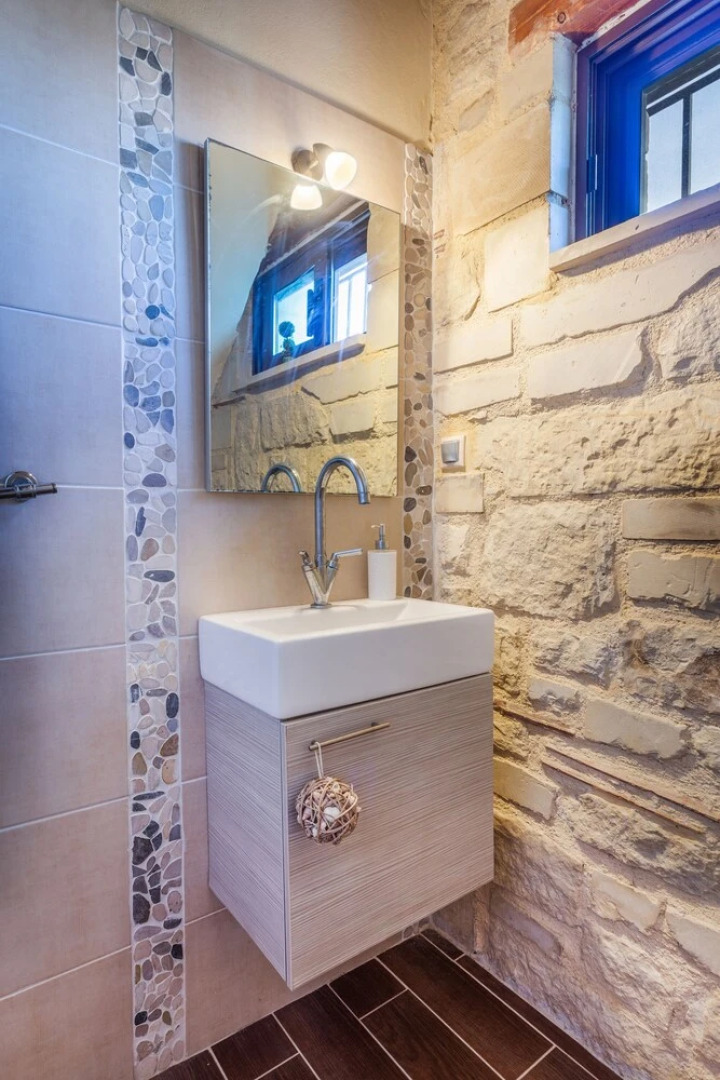 Spiliainn Chania...!